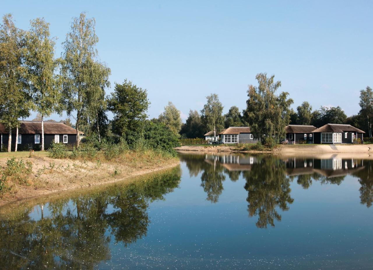 Roompot Recreatiepark De Tolplas Vriezenveen Exteriör bild